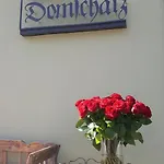 Domschatz فندق 3*