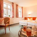 호텔 Domschatz 크베들린부르크