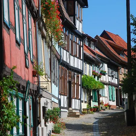 Hotel Domschatz 3*