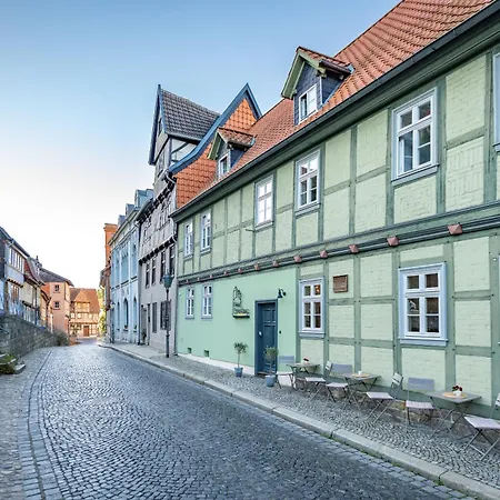 Отель Domschatz 3*