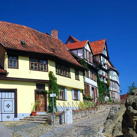 Hotel Domschatz 3*