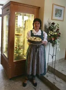 Domschatz Szálloda 3*