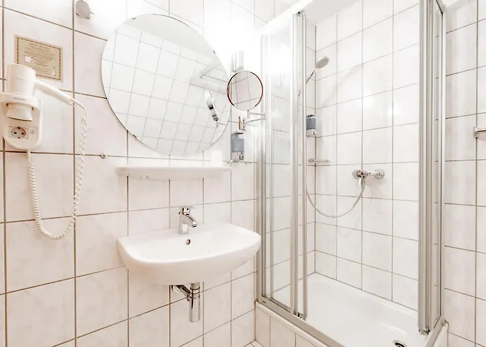 杜斯查兹酒店 酒店