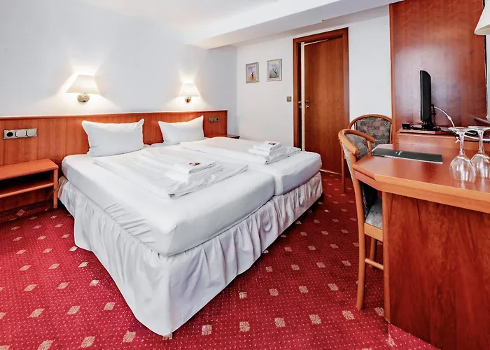 Domschatz Szálloda 3*