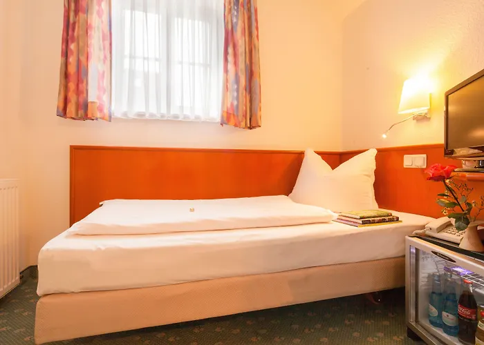 Szálloda Domschatz 3*